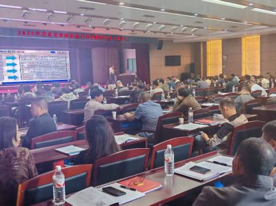洪湖蓝天参加2025年承压设备制造技术培训暨研讨会